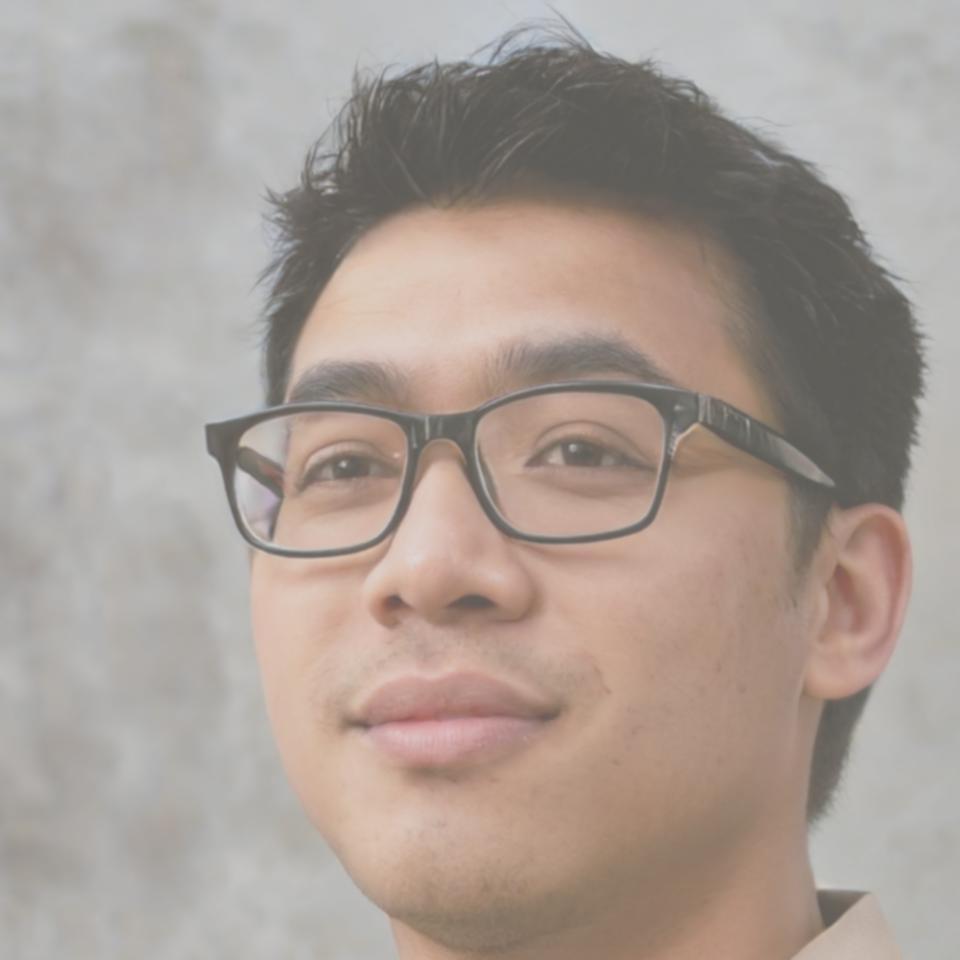 Ritratto professionale di Enrico Baldassarre